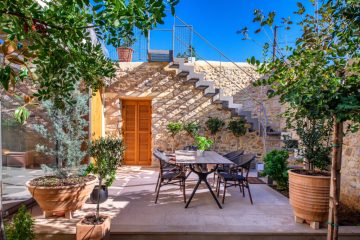 „Villa La Casa Del Sal“ Luxusvilla im Zentrum von Heraklion mit atemberaubendem Meerblick, 71202 Iraklion, Creta (Griechenland), Zweifamilienhaus